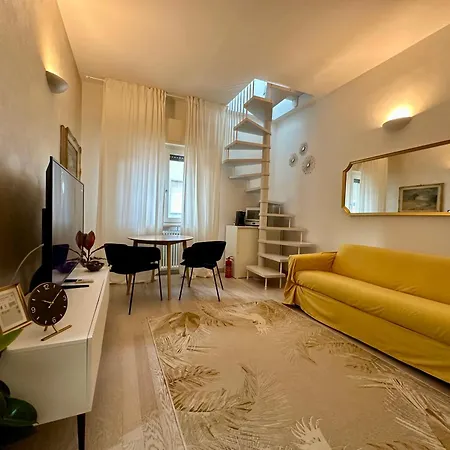 Roof Terrace Marina Centro - - Train Station - Wifi *