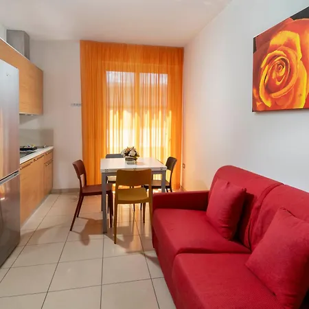 Marzia Aparthotel 3*