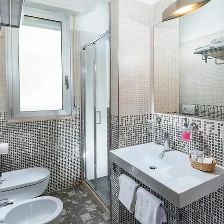 Marzia Aparthotel 3*