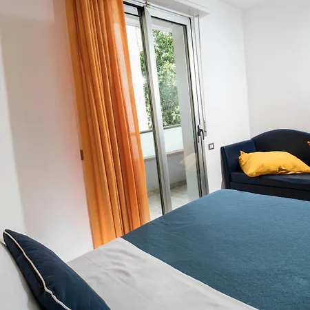 Apart-hotel Marzia 3*
