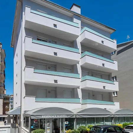 Aparthotel Marzia 3*