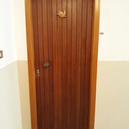 Il Rifugio Di Marina Centro Apartment *