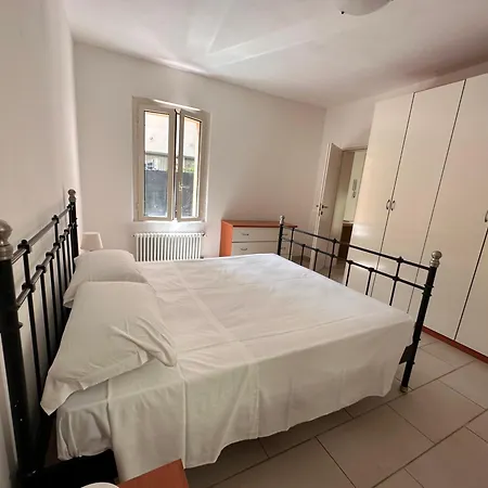 Hotel apartamentowy Beach 200 Mt Dal Mare - Il Lupo Affitta *