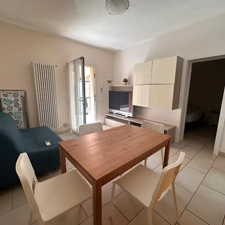 Beach 200 Mt Dal Mare - Il Lupo Affitta Appart hôtel *