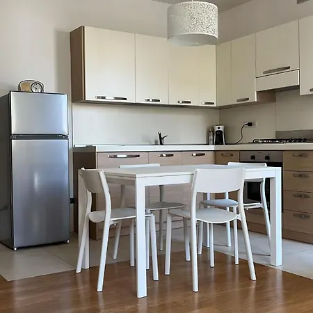 Appartamento Casa Modigliani - Centralissimo Per Centro Storico, Mare, Fiere E Congressi Rimini