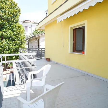 Casa Ameris