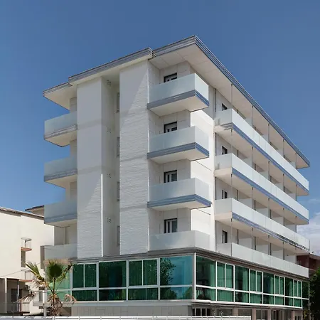 Ervill Hotel 3*