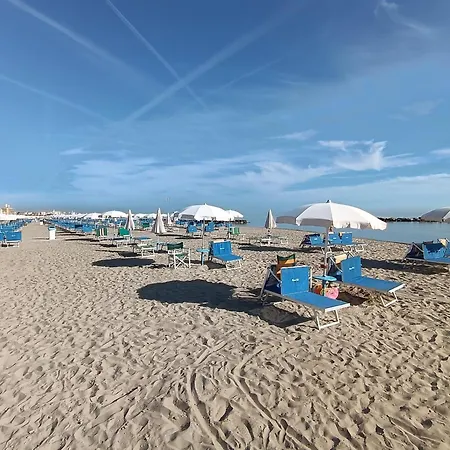 Appartamento Farfalla Fronte Mare - *