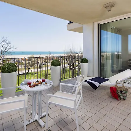Mercure Lungomare 4* Rimini