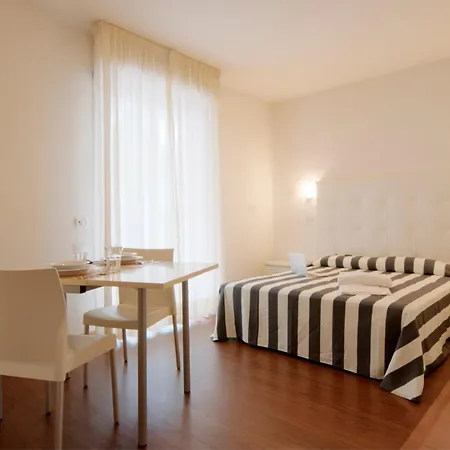 Marconi Mare 3*