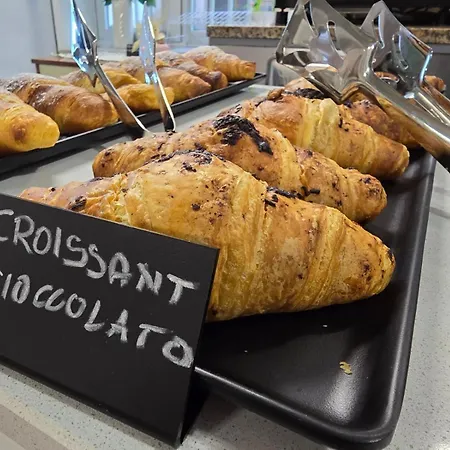 Nanni Garnì Bed & Breakfast 2*