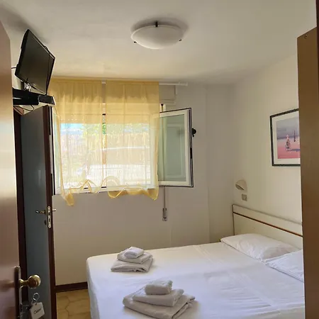 Alcazar 3* Rimini