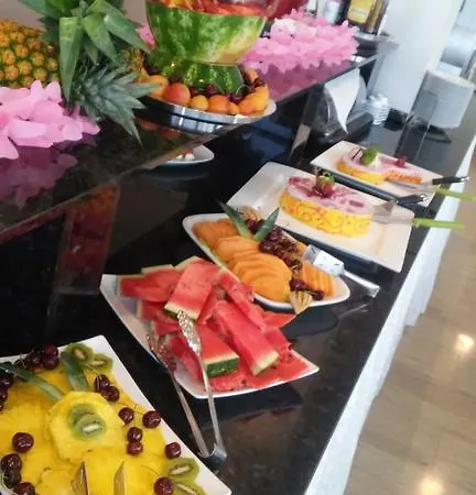 Alisei Palace 4* Rímini
