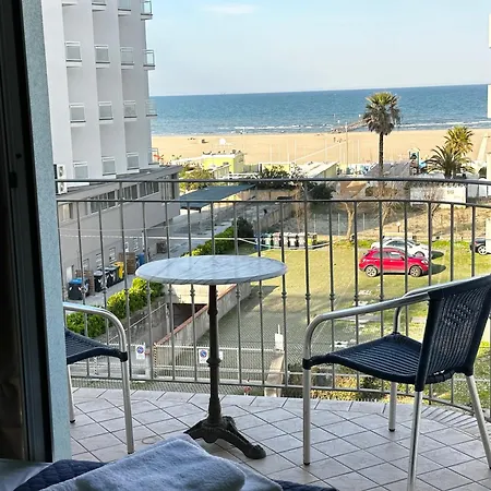 Hotel Blue Moon Meuble Rimini