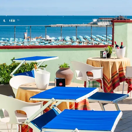 Nuovo Belvedere Hotel 3*