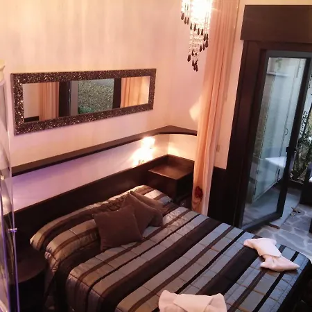 Hotel Memory 3*