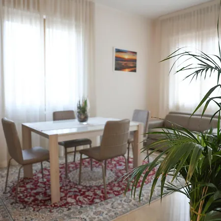 Blancohouse - Berto Luxury Centro Storico Apartment