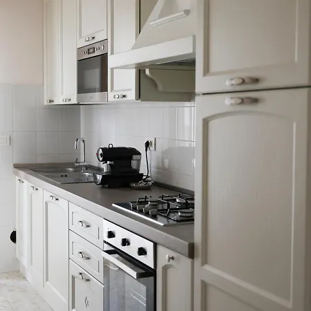 Blancohouse - Berto Luxury Centro Storico Apartment Rimini