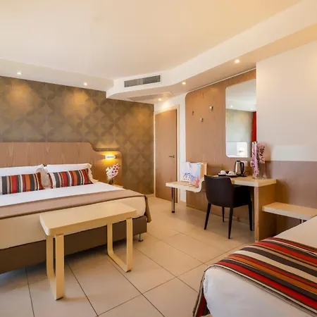 Aria Hotel