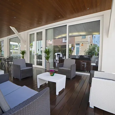 Ricci Hotell 2*
