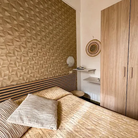 Re Leone Hotel