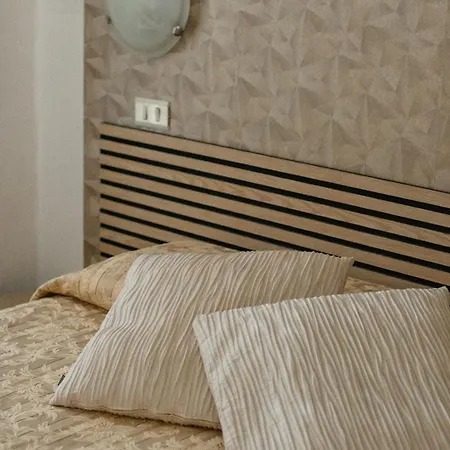 Re Leone 3* Rimini