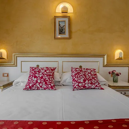 King Hotel
