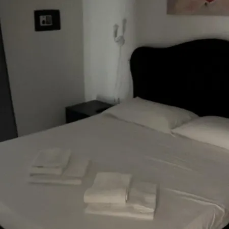 Siesta Aparthotel 3*
