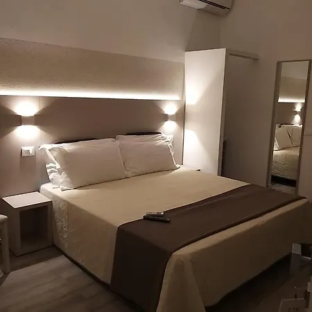 Hotel Ideal