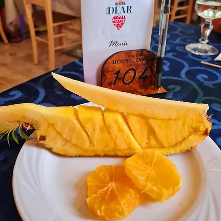 Hotel Dear
