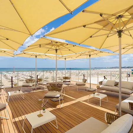 Tatil parkı Family Village 4*