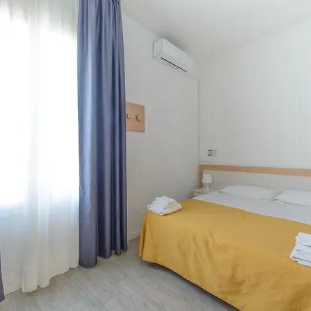 Nautic Hotel 3*