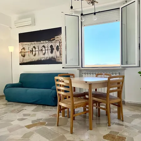 Daire Trilocale Panoramico Vicino Al Mare- L'attico Sulla Romagna