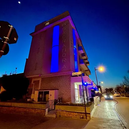 Hotel Sacramora 3*