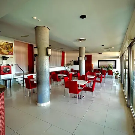 Hotel Sacramora