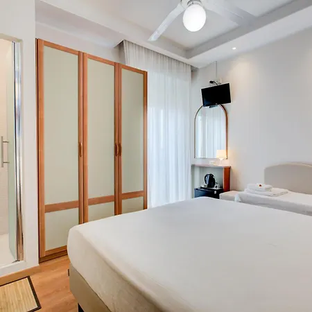 Hotel Sympathy 3*