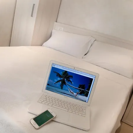 Hotel Marina Beach Suite Hotel