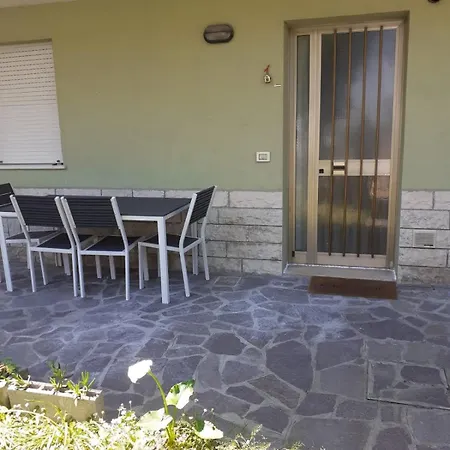 Apartment Piano Terra Vicino *