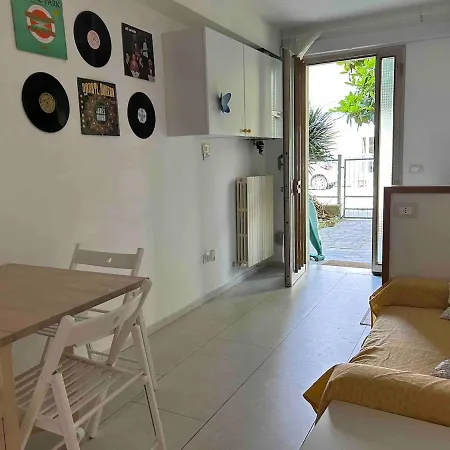 Piano Terra Vicino Apartment