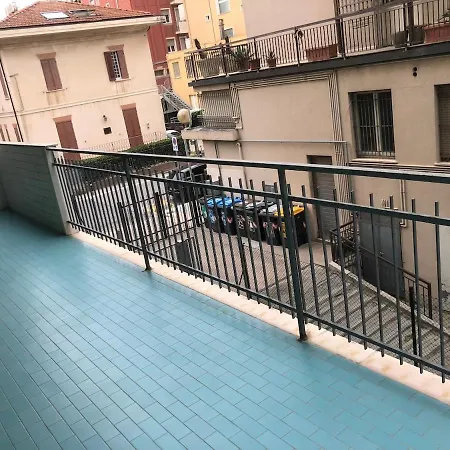 Apartment A 2 Passi Dal Mare *