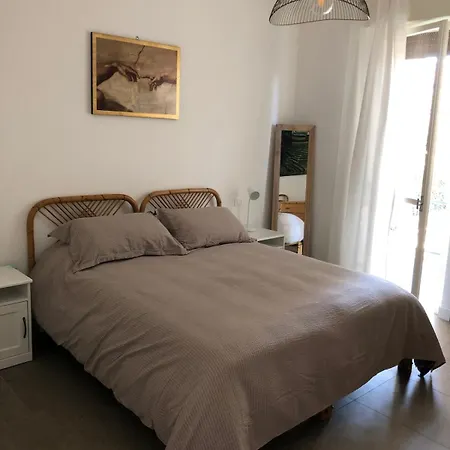 Apartment A 2 Passi Dal Mare *