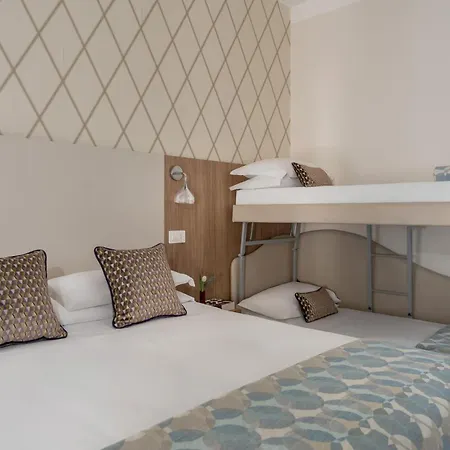 Calypso- Marina Centro Hotell