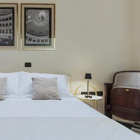 Appartamento Teatrum Loft Teatro Galli -jacuzzi In *