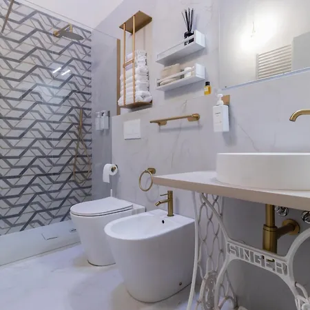 Appartamento Teatrum Loft Teatro Galli -jacuzzi In *