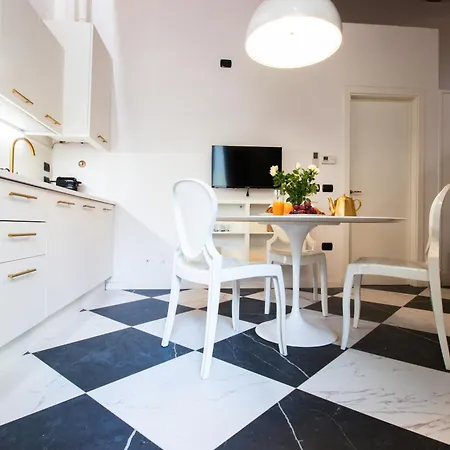 Teatrum Loft Teatro Galli -jacuzzi In Appartamento