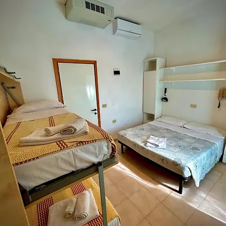 Hotel Sacramora 3*