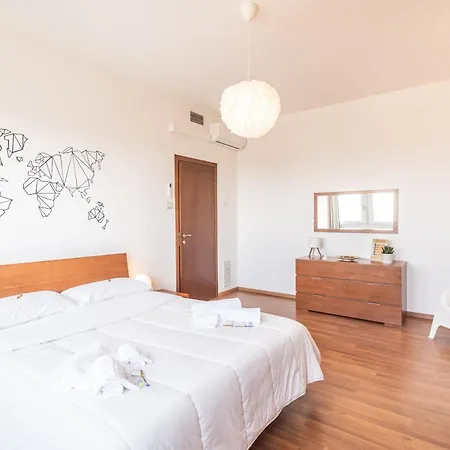 Attico Vista Mare Con Terrazza Privata Centro