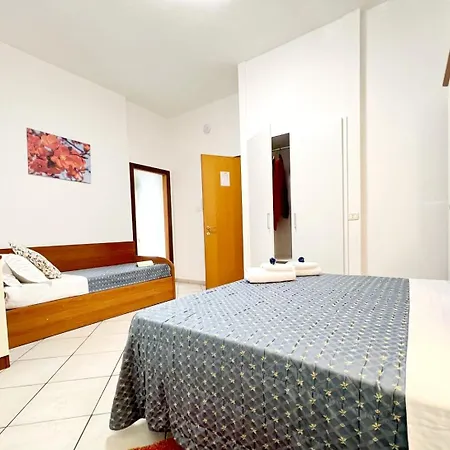 Aparthotel I Girasoli 3*