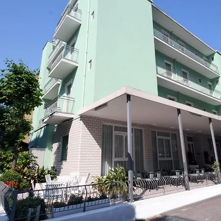 Alevon Hotel