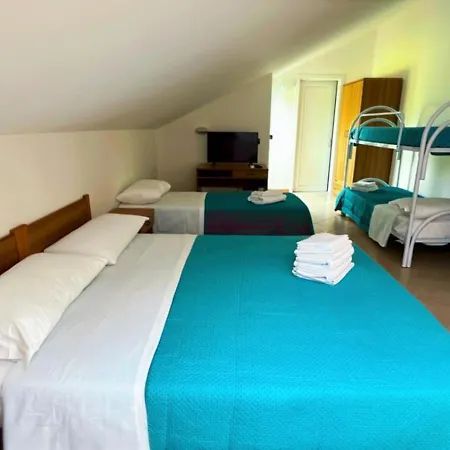 Dream Hotel 2*